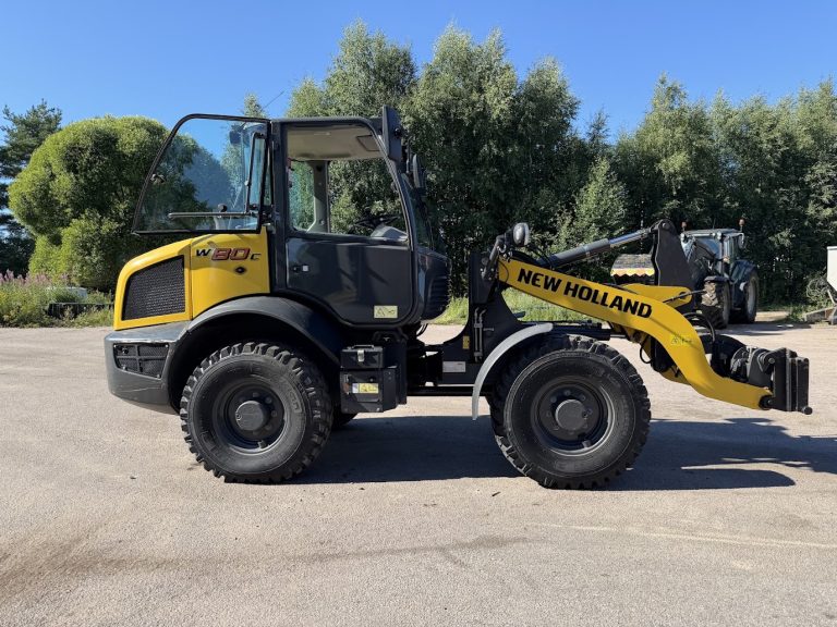 New Holland W80C